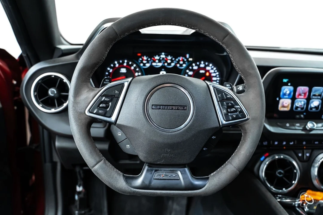2017 Chevrolet Camaro SS 6th Gen - Image 27 of 31