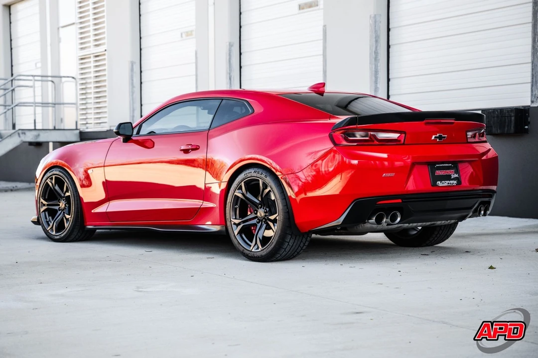 2017 Chevrolet Camaro SS 6th Gen - Image 10 of 12