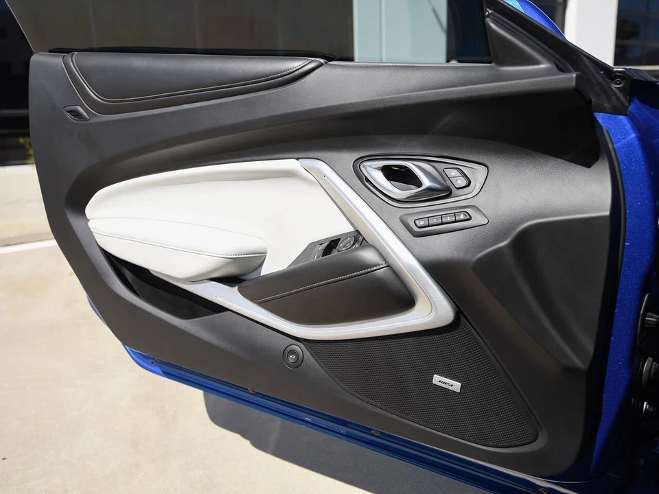 2017 Chevrolet Camaro SS 6th Gen - Image 13 of 20