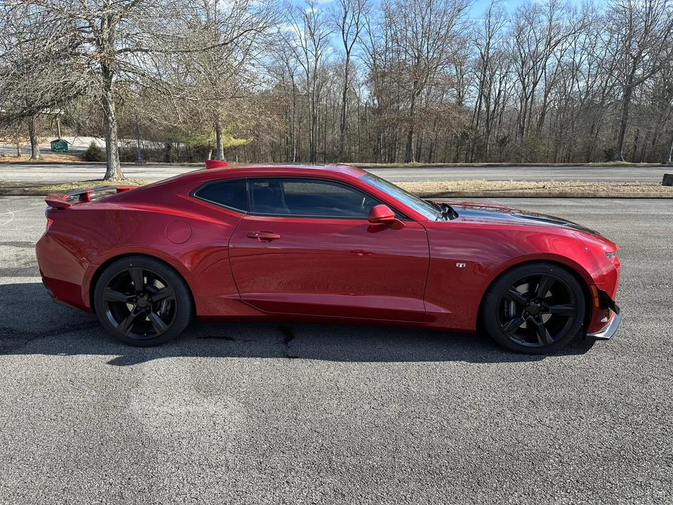 2017 Chevrolet Camaro SS 6th Gen - Image 10 of 31