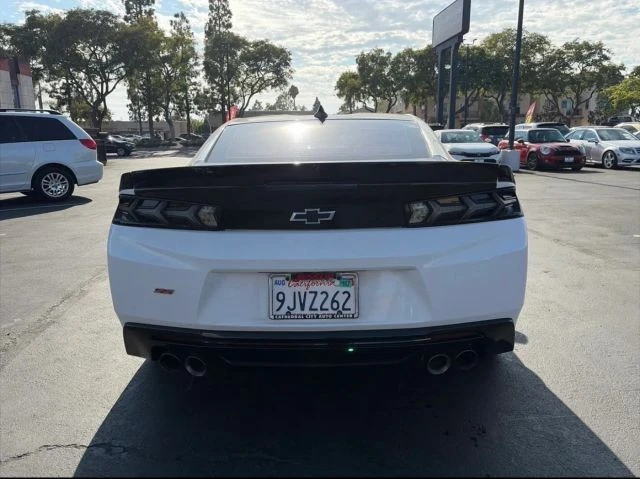 2017 Chevrolet Camaro SS 6th Gen - Image 5 of 11