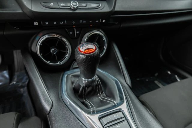 2017 Chevrolet Camaro SS 6th Gen - Image 26 of 31