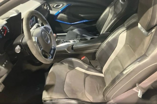 2017 Chevrolet Camaro SS 6th Gen - Image 10 of 11
