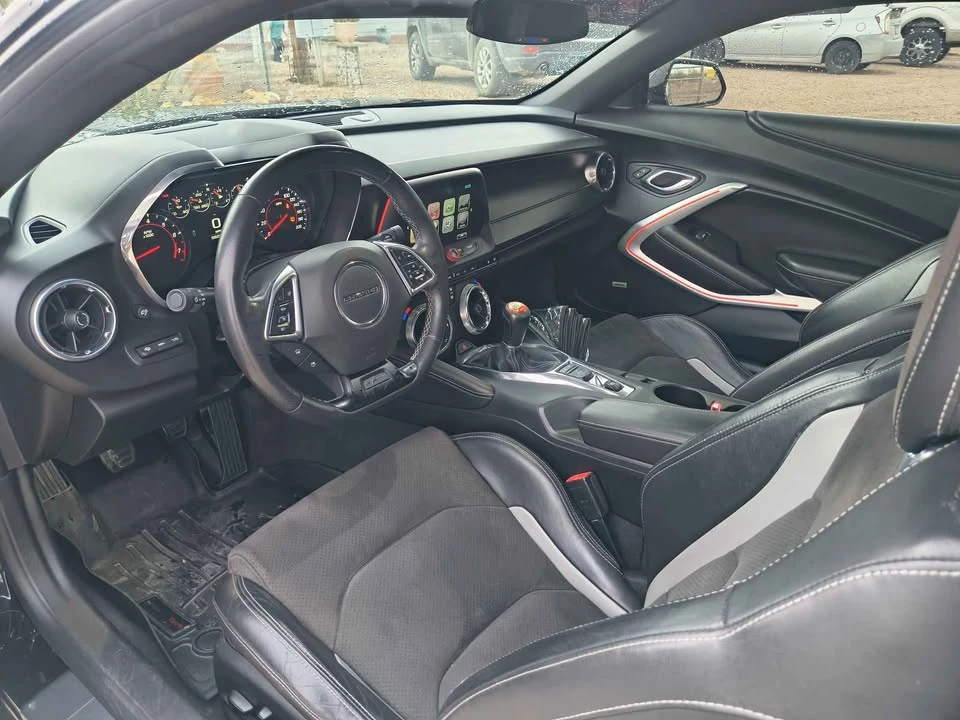 2017 Chevrolet Camaro SS 6th Gen - Image 10 of 13
