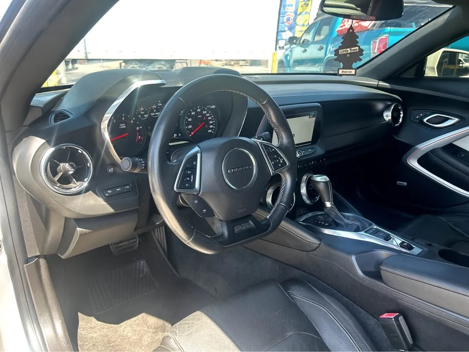 2017 Chevrolet Camaro SS 6th Gen - Image 9 of 15