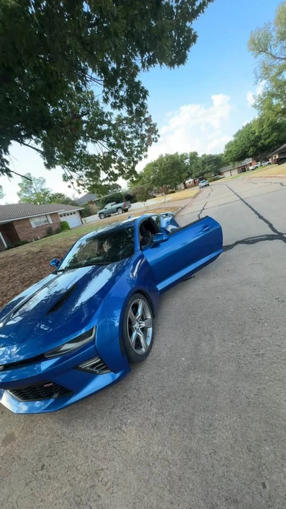 2017 Chevrolet Camaro SS 6th Gen - Image 3 of 7