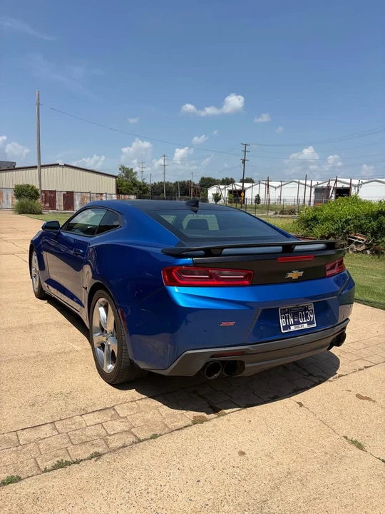 2017 Chevrolet Camaro SS 6th Gen - Image 6 of 9