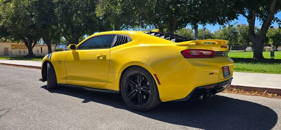 2017 Chevrolet Camaro SS 6th Gen - Image 2 of 9