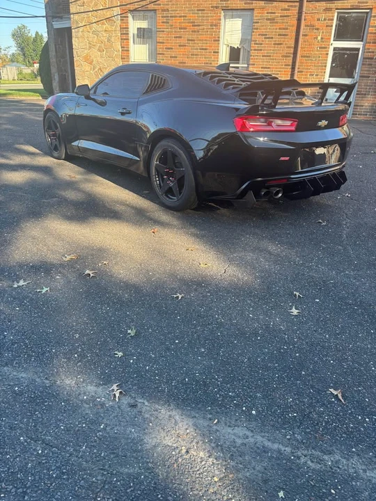 2017 Chevrolet Camaro SS 6th Gen - Image 3 of 9