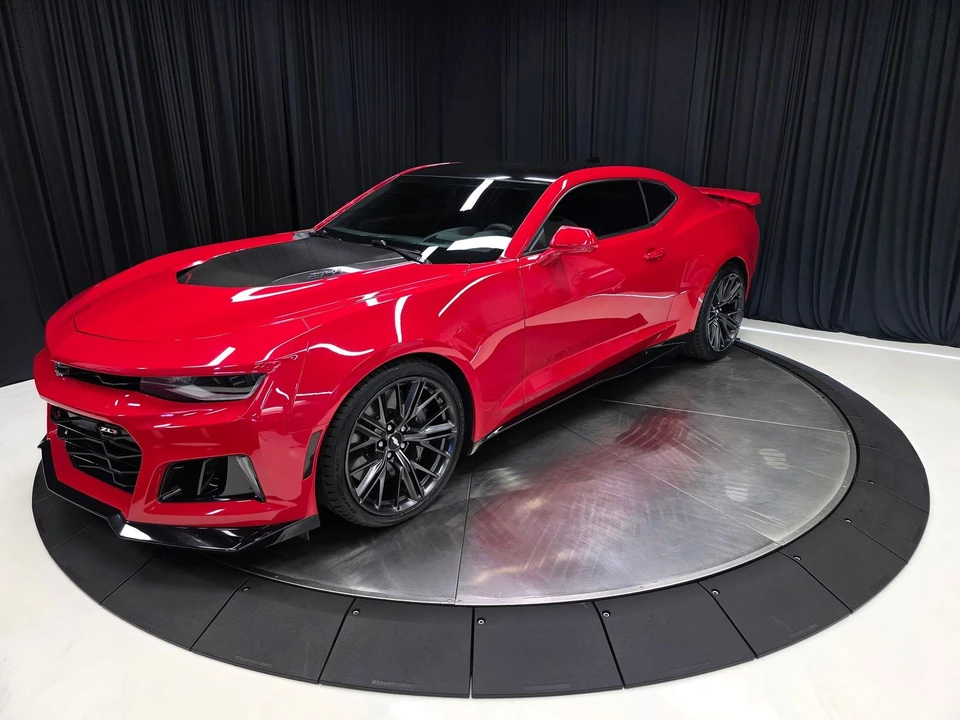2017 Chevrolet Camaro ZL1 6th Gen - Image 9 of 31