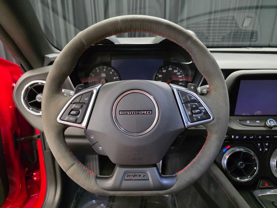 2017 Chevrolet Camaro ZL1 6th Gen - Image 25 of 31