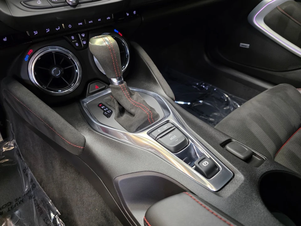 2017 Chevrolet Camaro ZL1 6th Gen - Image 30 of 31