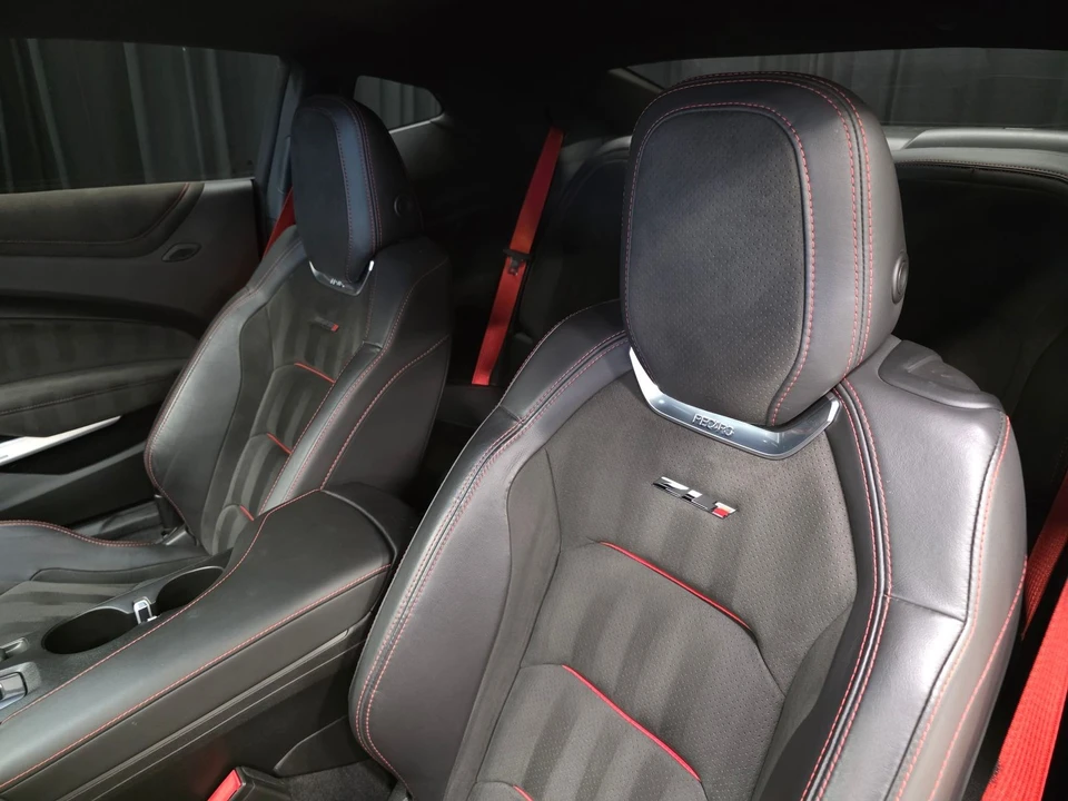2017 Chevrolet Camaro ZL1 6th Gen - Image 20 of 31