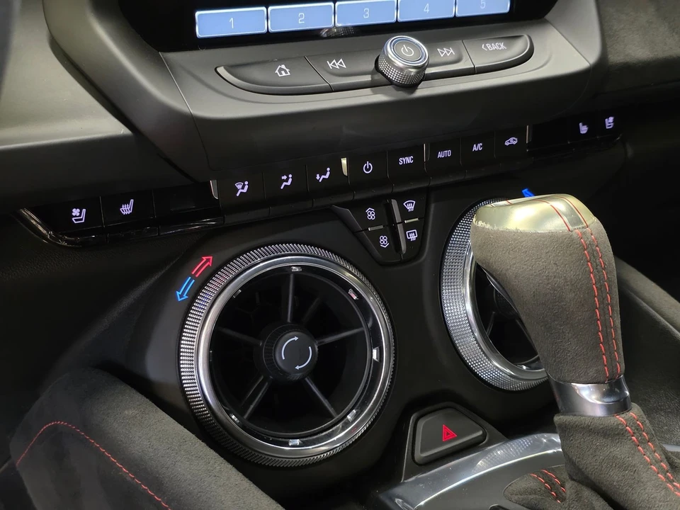 2017 Chevrolet Camaro ZL1 6th Gen - Image 29 of 31