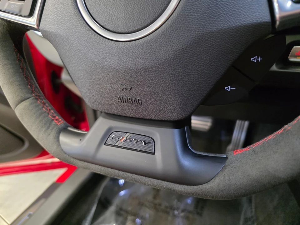 2017 Chevrolet Camaro ZL1 6th Gen - Image 26 of 31