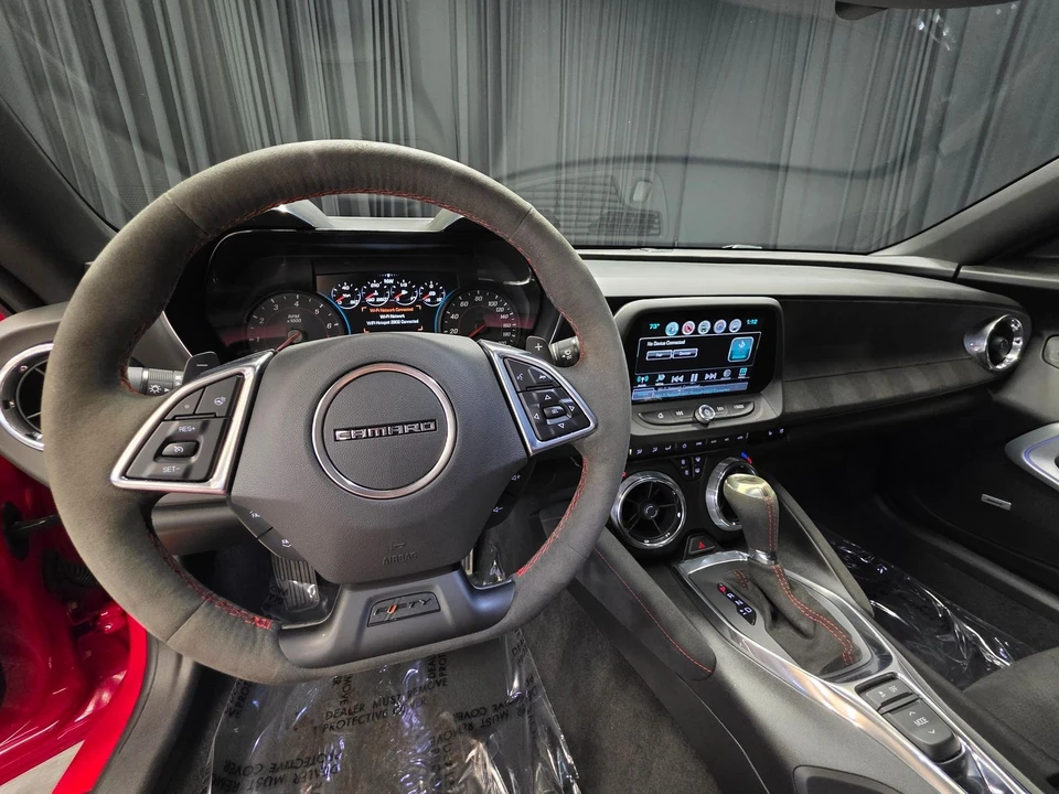 2017 Chevrolet Camaro ZL1 6th Gen - Image 24 of 31