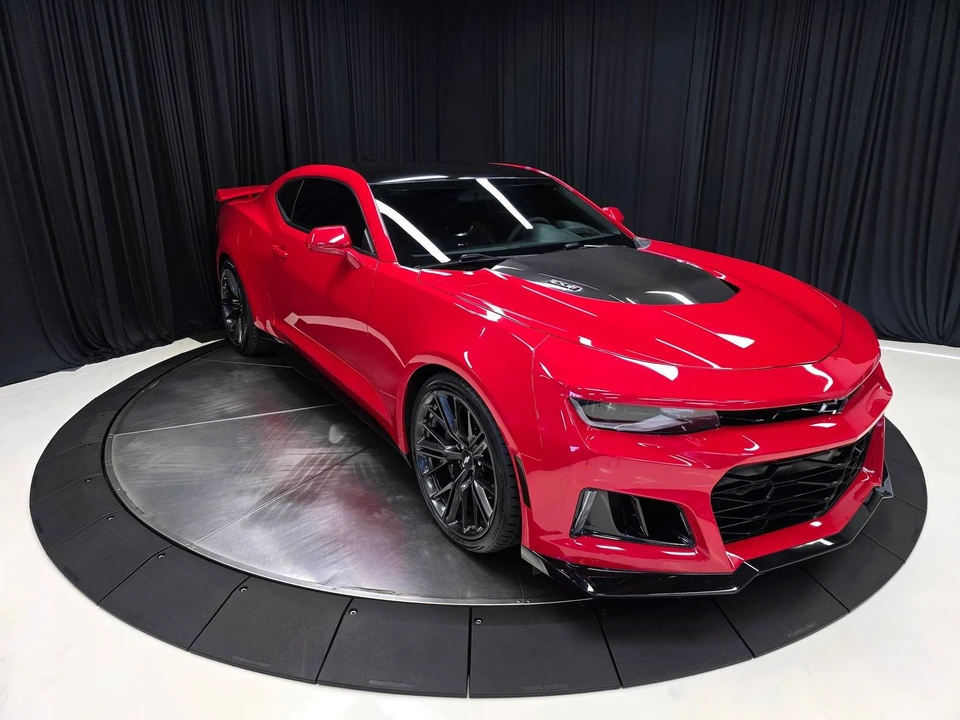 2017 Chevrolet Camaro ZL1 6th Gen - Image 7 of 31