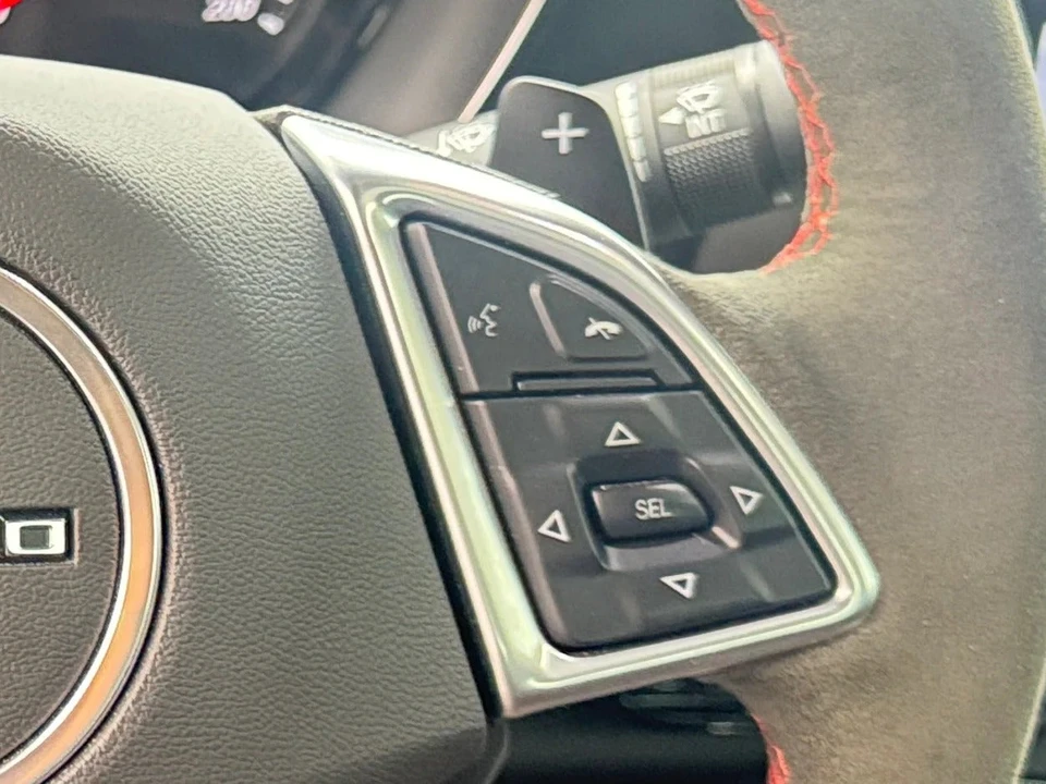 2017 Chevrolet Camaro ZL1 6th Gen - Image 14 of 31