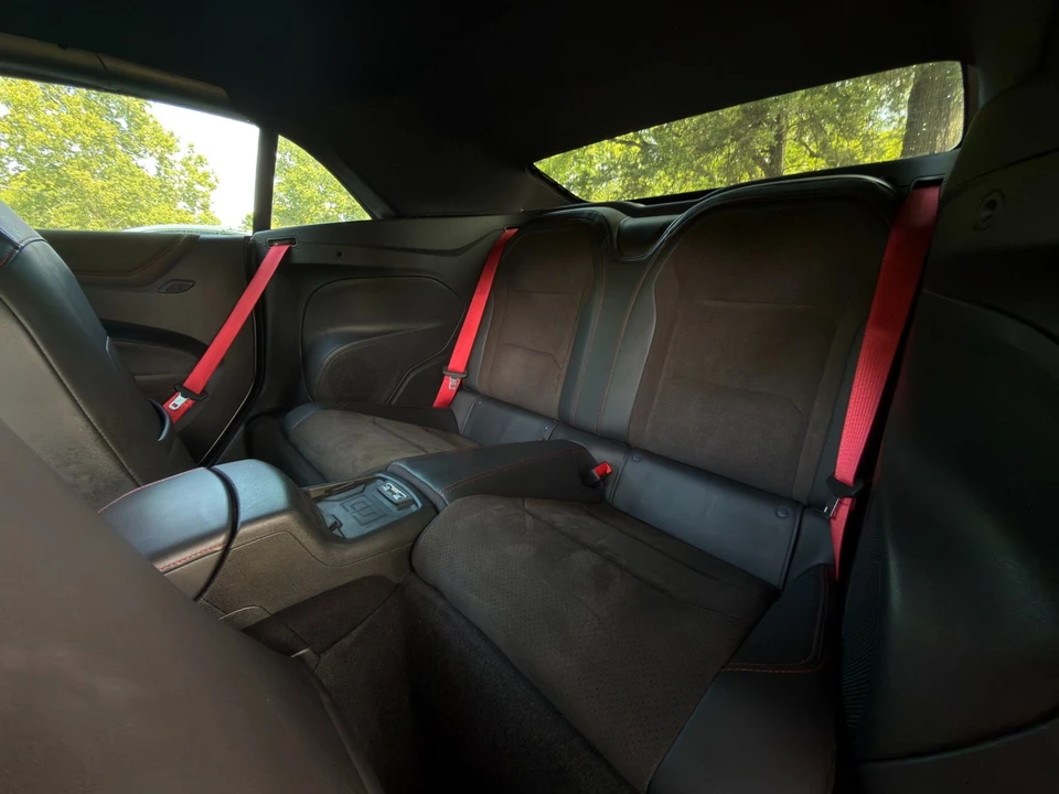 2017 Chevrolet Camaro ZL1 6th Gen - Image 23 of 31