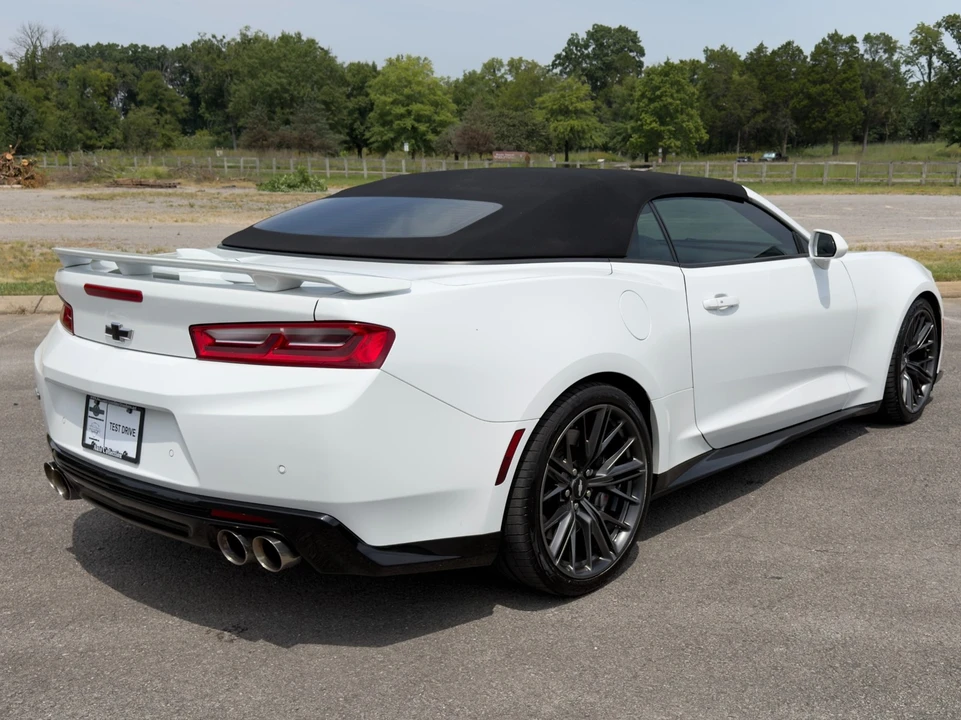 2017 Chevrolet Camaro ZL1 6th Gen - Image 11 of 31