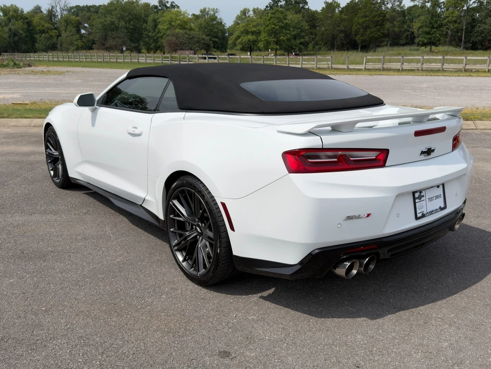 2017 Chevrolet Camaro ZL1 6th Gen - Image 12 of 31