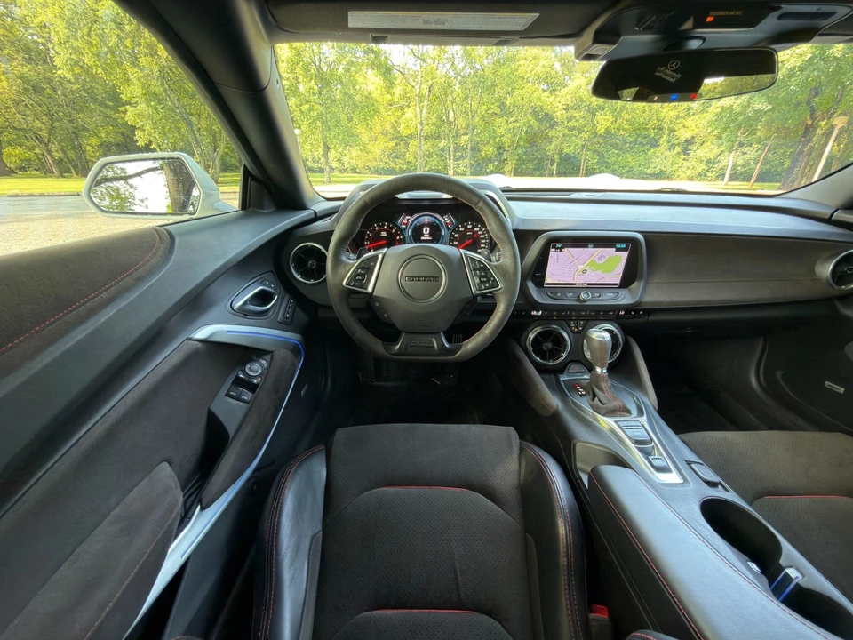 2017 Chevrolet Camaro ZL1 6th Gen - Image 22 of 31