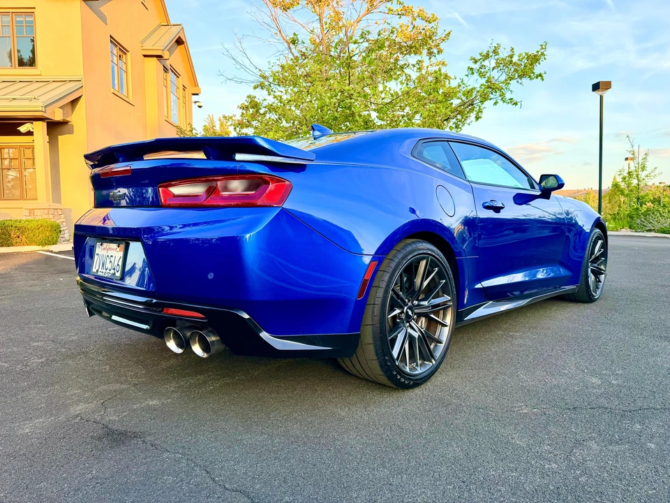 2017 Chevrolet Camaro ZL1 6th Gen - Image 16 of 31