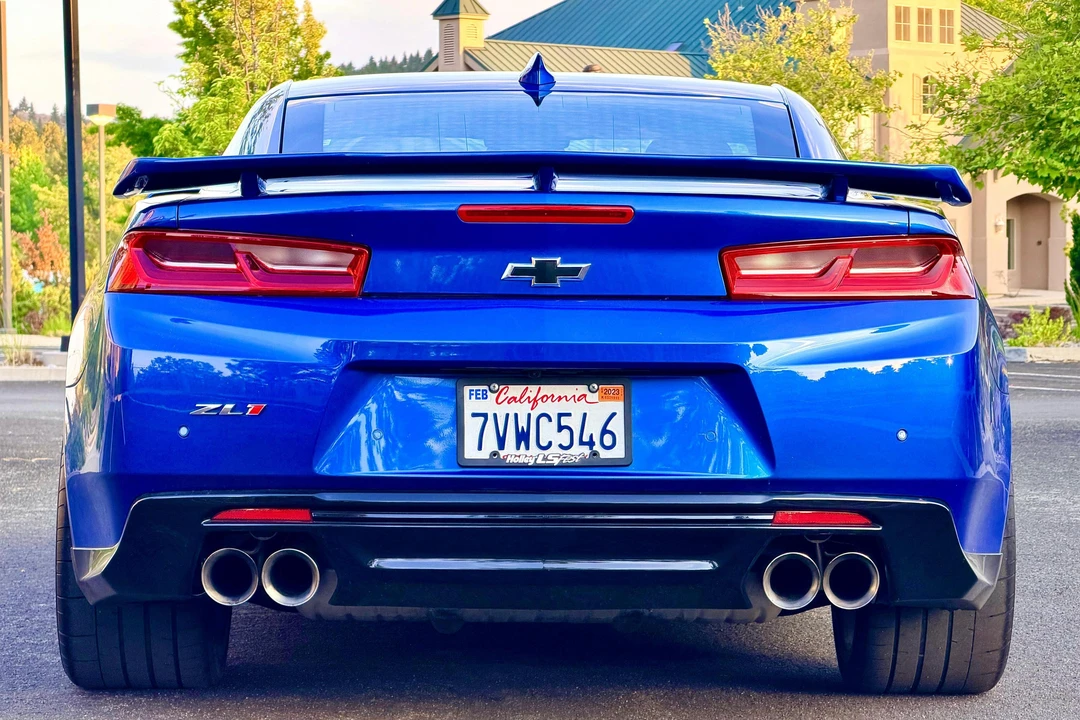2017 Chevrolet Camaro ZL1 6th Gen - Image 5 of 31