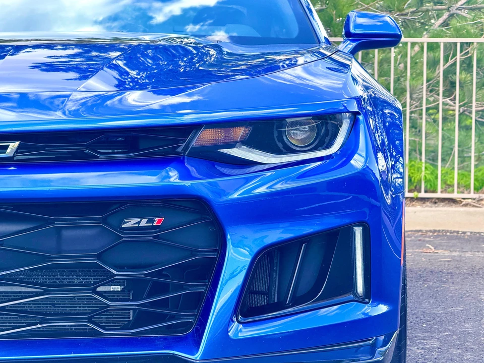 2017 Chevrolet Camaro ZL1 6th Gen - Image 23 of 31