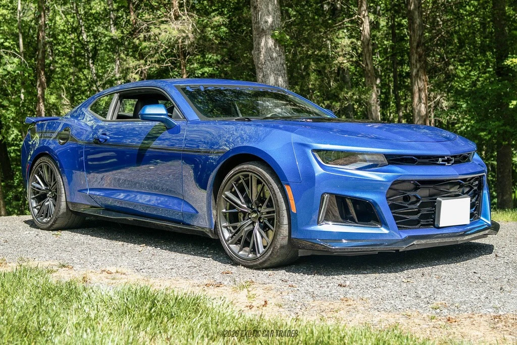 2017 Chevrolet Camaro ZL1 6th Gen - Image 12 of 24