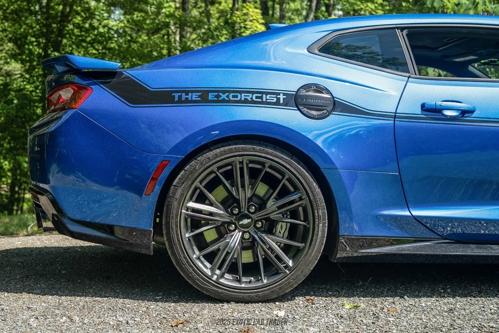 2017 Chevrolet Camaro ZL1 6th Gen - Image 10 of 24