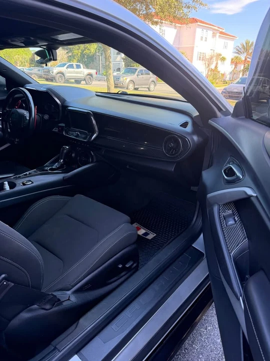 2017 Chevrolet Camaro 6th Gen - Image 15 of 18