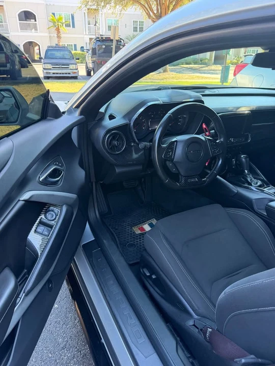 2017 Chevrolet Camaro 6th Gen - Image 14 of 18