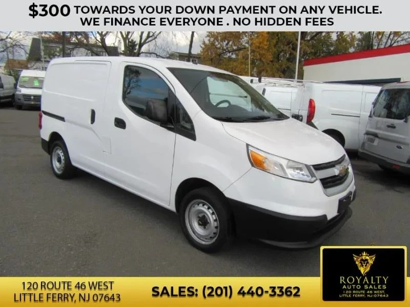 2017 Chevrolet Express - Image 8 of 12