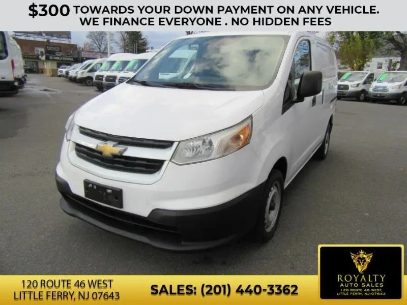 2017 Chevrolet Express - Image 4 of 12