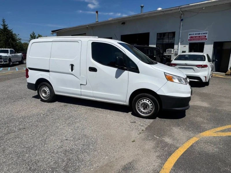 2017 Chevrolet Express - Image 6 of 12