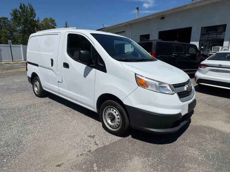 2017 Chevrolet Express - Image 5 of 12