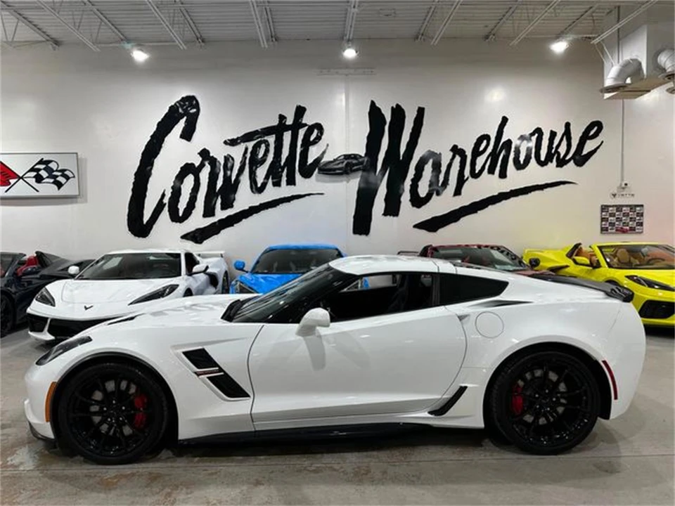 2017 Chevrolet Corvette C7 - Image 2 of 30
