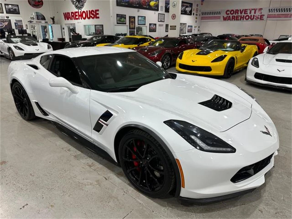 2017 Chevrolet Corvette C7 - Image 25 of 30