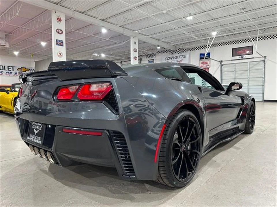 2017 Chevrolet Corvette C7 - Image 3 of 30