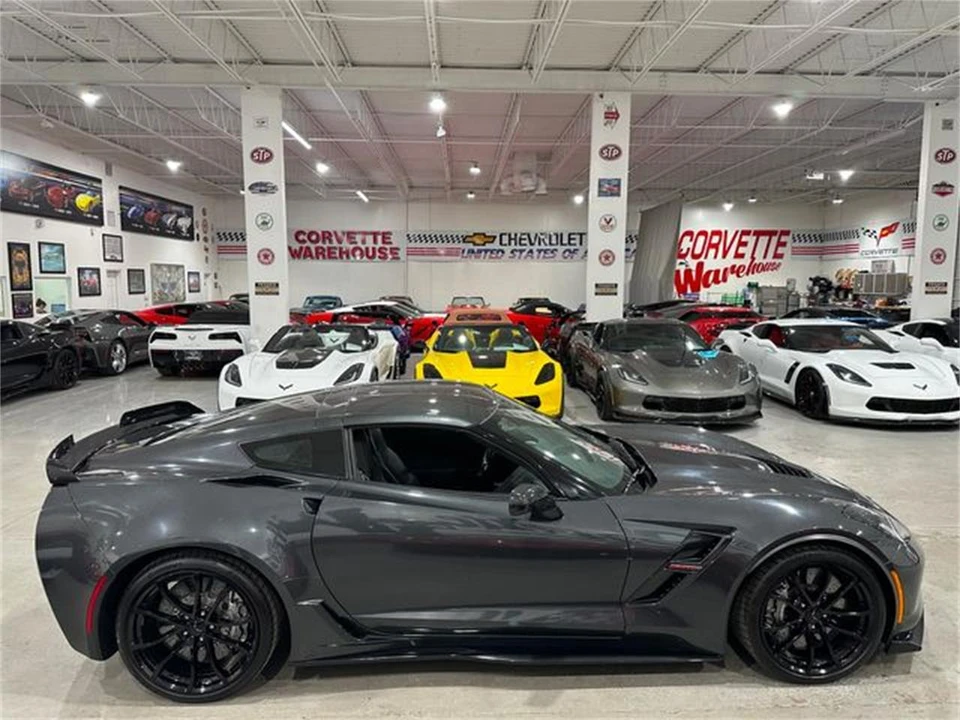 2017 Chevrolet Corvette C7 - Image 6 of 30