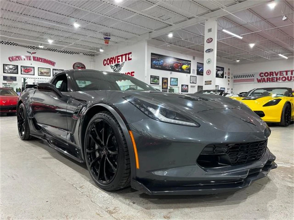 2017 Chevrolet Corvette C7 - Image 5 of 30