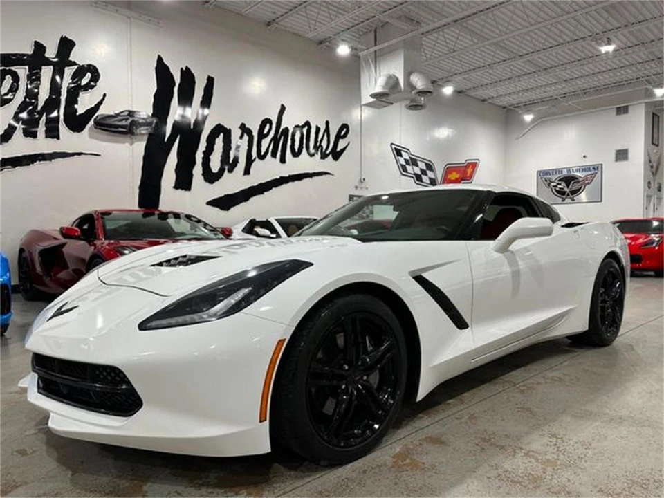 2017 Chevrolet Corvette C7 - Image 17 of 30