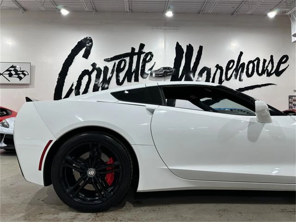 2017 Chevrolet Corvette C7 - Image 4 of 30
