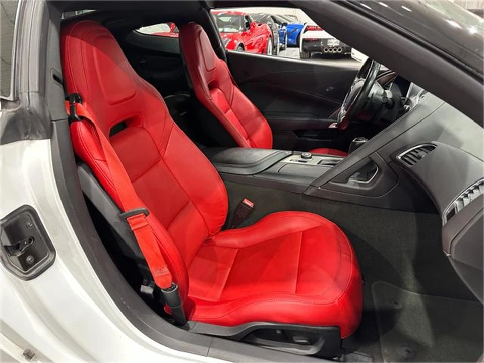 2017 Chevrolet Corvette C7 - Image 13 of 30
