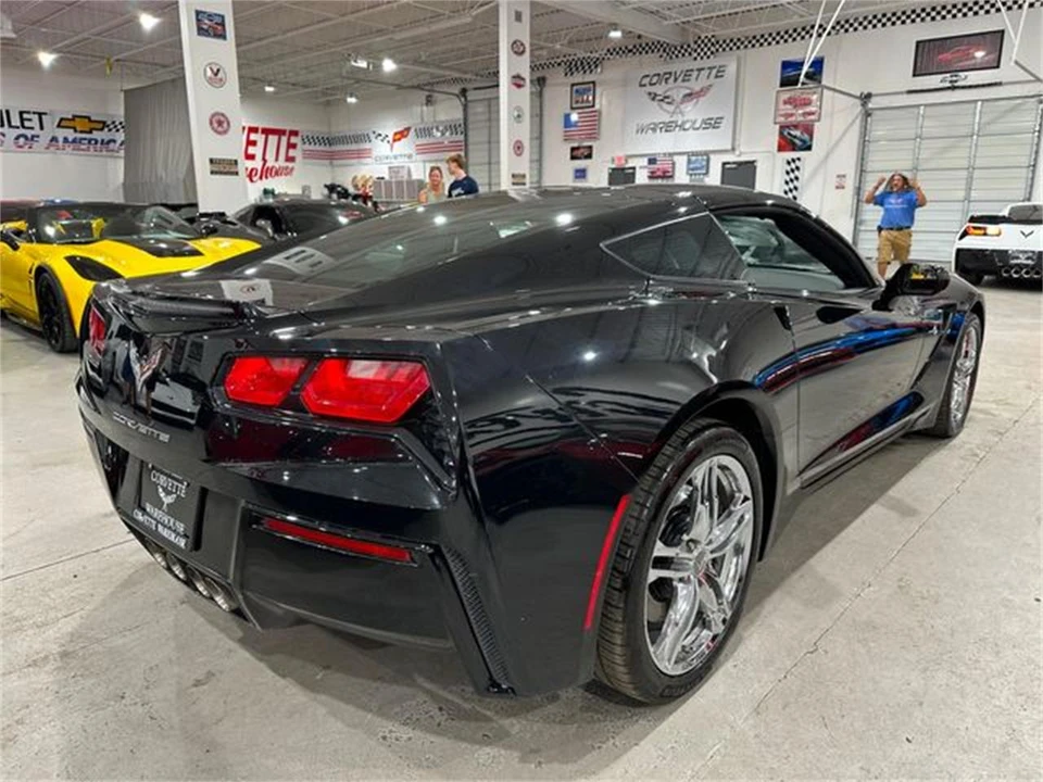2017 Chevrolet Corvette C7 - Image 25 of 30