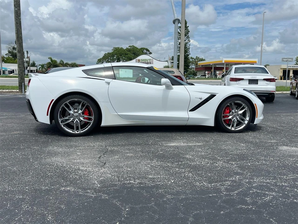 2017 Chevrolet Corvette C7 - Image 8 of 30