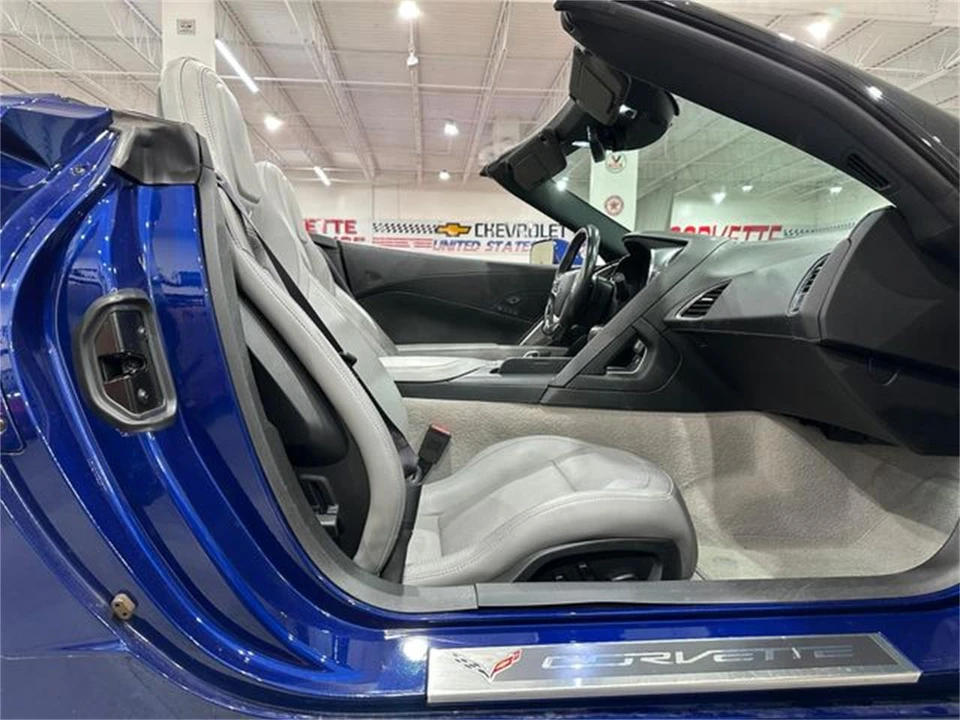 2017 Chevrolet Corvette C7 - Image 10 of 30