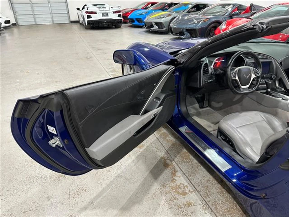 2017 Chevrolet Corvette C7 - Image 13 of 30