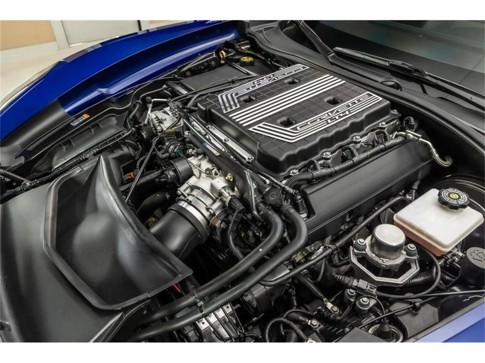 2017 Chevrolet Corvette C7 - Image 3 of 31